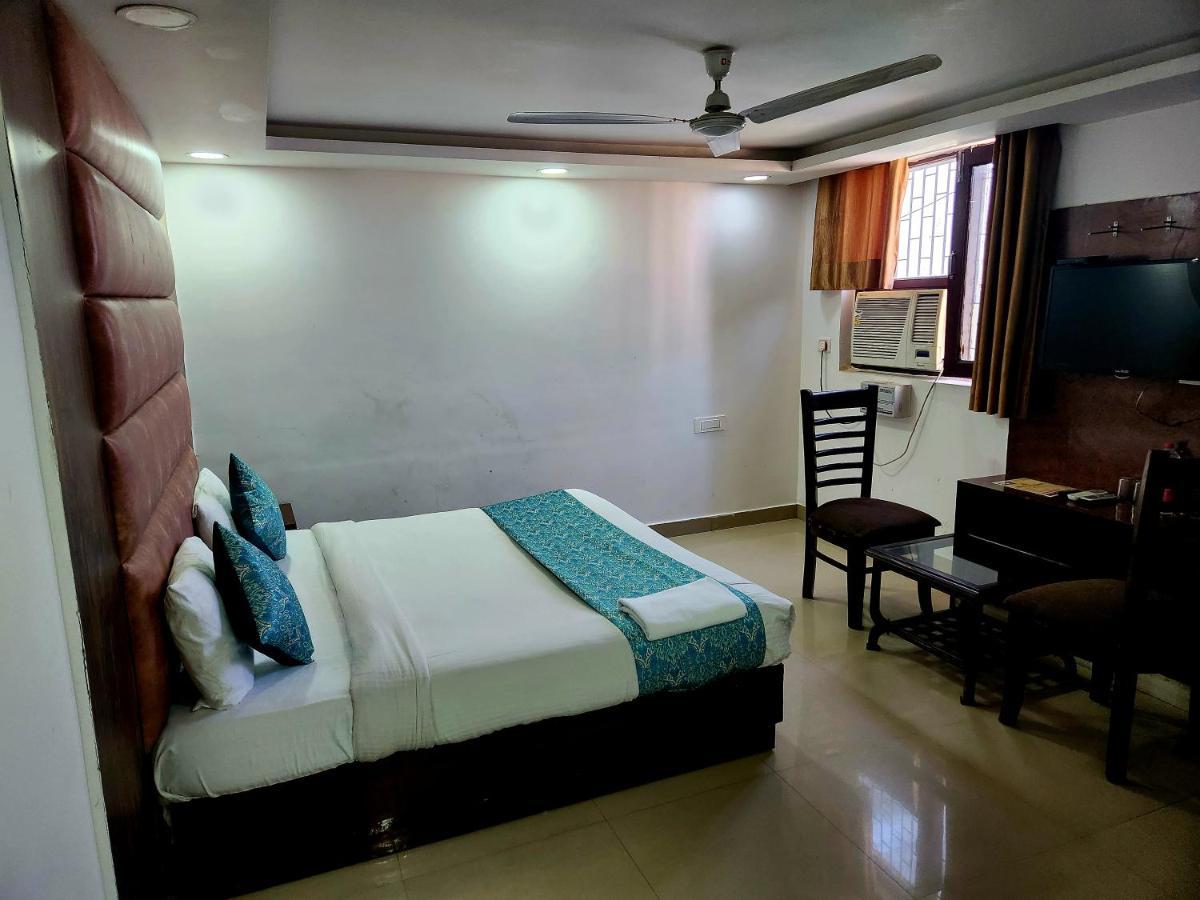 ניו דלהי Hotel Krone Near Igi Airport Delhi מראה חיצוני תמונה