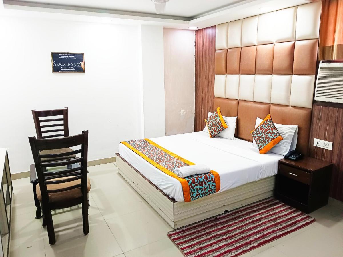 ניו דלהי Hotel Krone Near Igi Airport Delhi מראה חיצוני תמונה